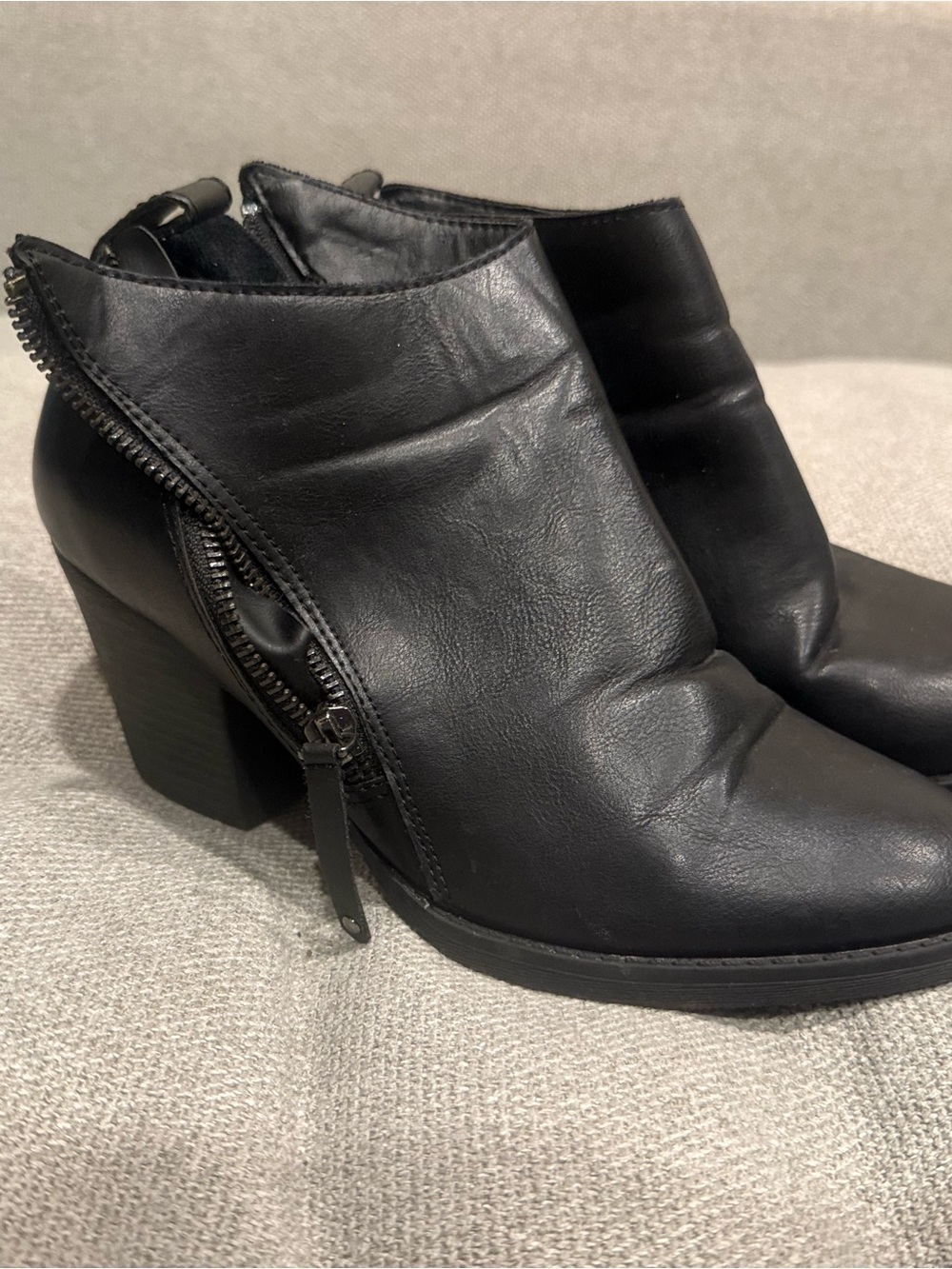 Women's Black Leather Ankle Booties with Side Zip